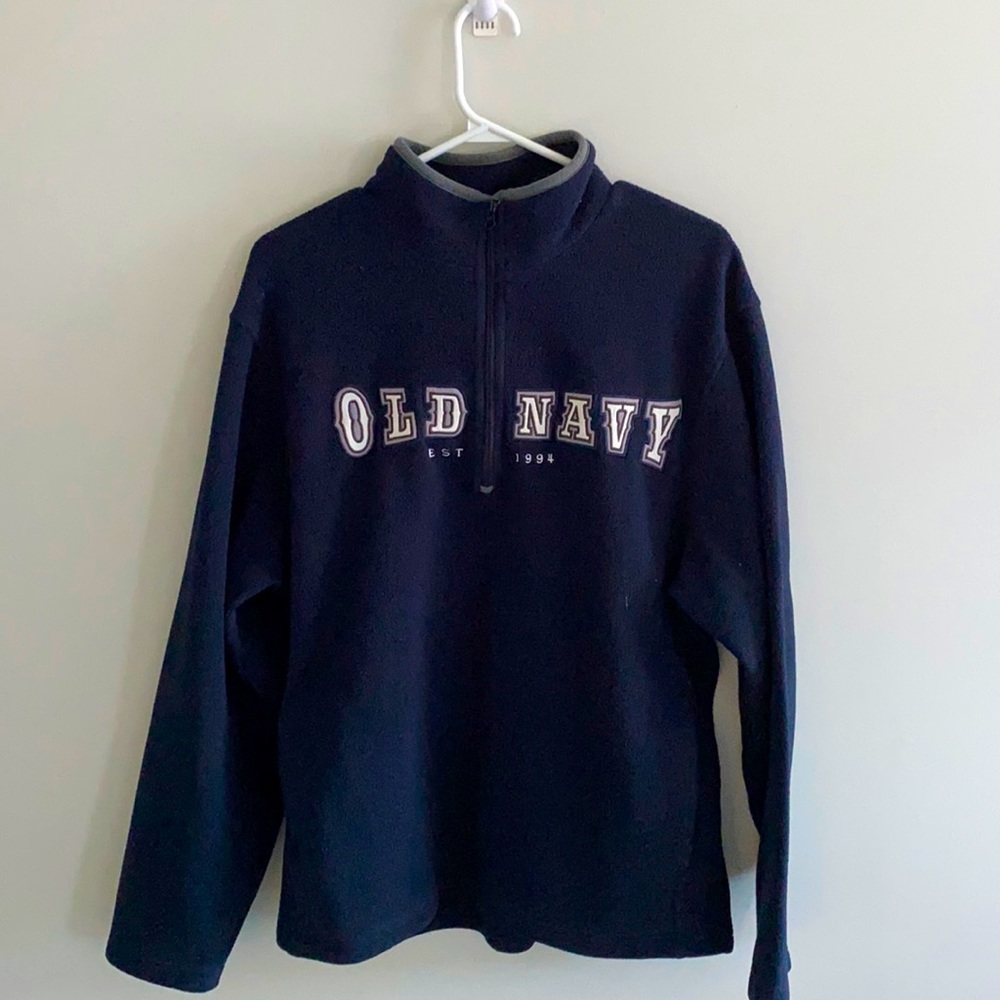 Old navy, nave quarter zip sweater. Size XL